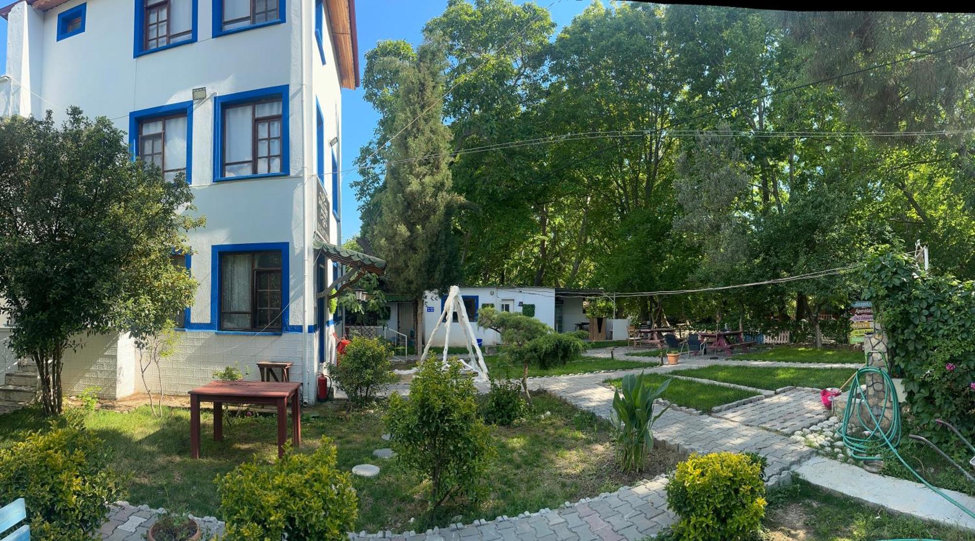 Sakliderebutikotel Едреміт Екстер'єр фото
